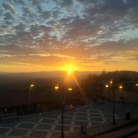 Belvedere Appartamento Per Vacanze Castel di Iudica Esterno foto